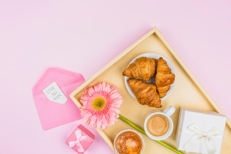 Easy, Healthy Mother's Day Breakfast Surprise Ideas Husbands Can Make