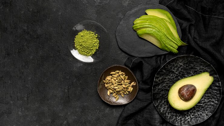 Refined vs. Unrefined Avocado Oil — How to Choose and When to Use Each
