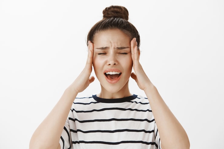 When Stress Spreads: Protecting Your Well-Being While Supporting Friends Through Hard Times